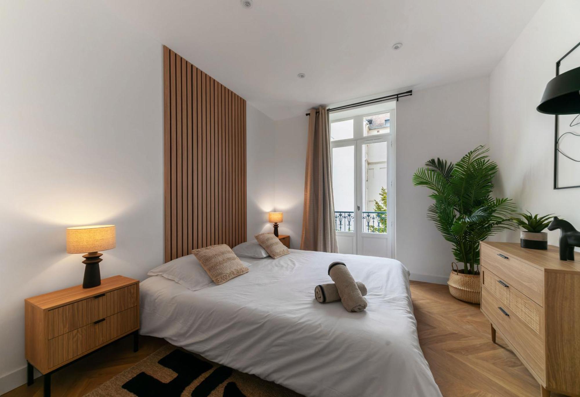 Residence Serbie - Appartements Design Et Climatises En Centre Ville Vichy Esterno foto