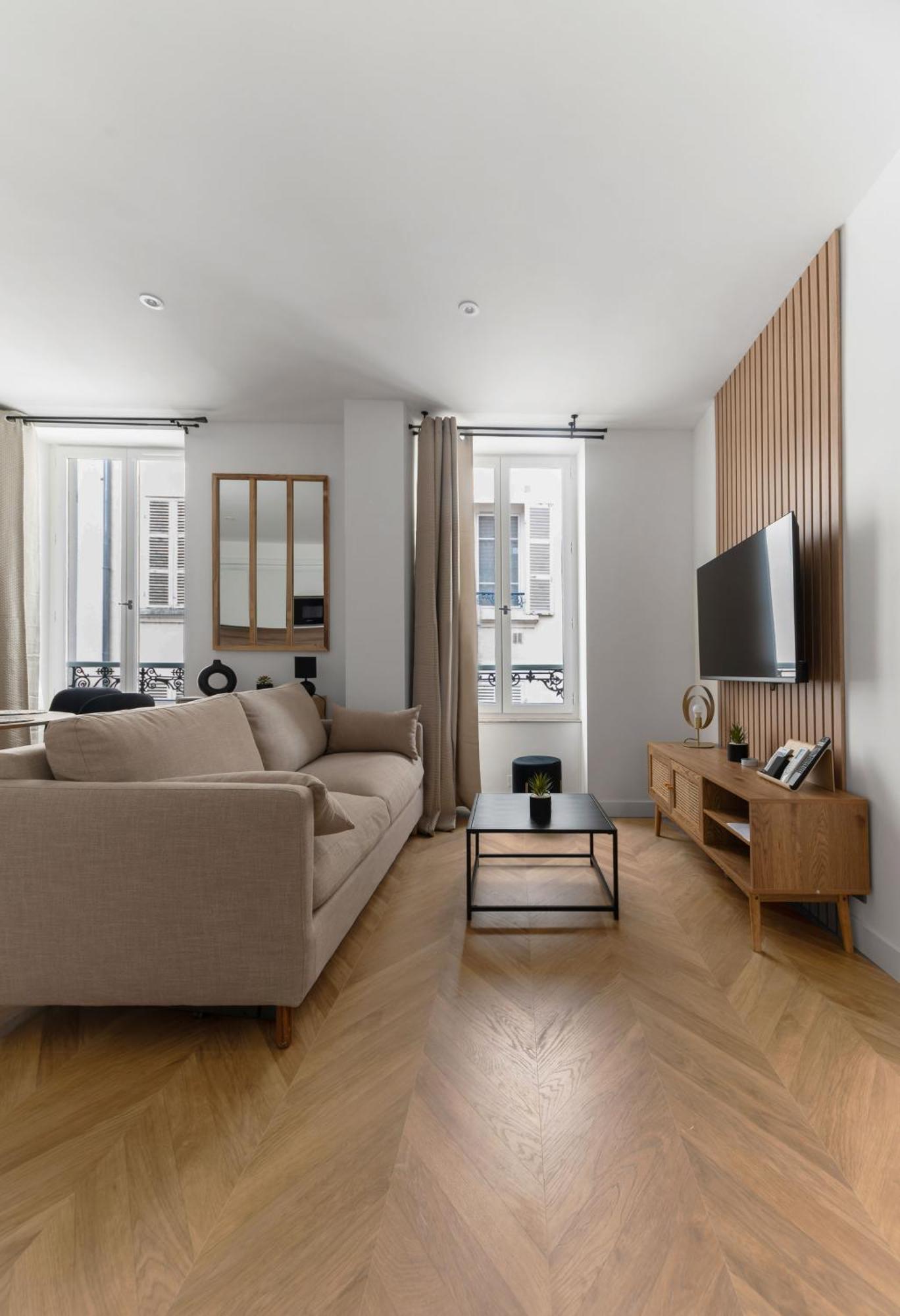 Residence Serbie - Appartements Design Et Climatises En Centre Ville Vichy Esterno foto