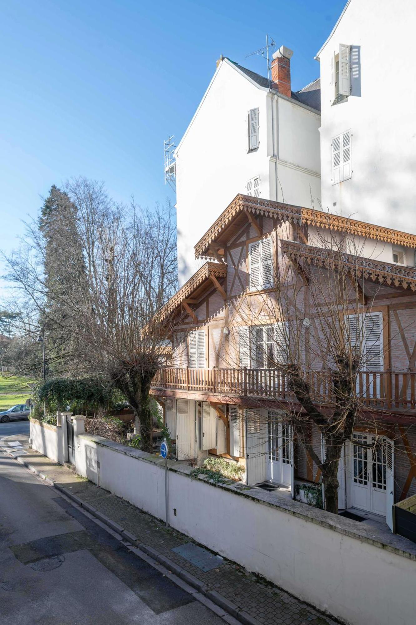 Residence Serbie - Appartements Design Et Climatises En Centre Ville Vichy Esterno foto