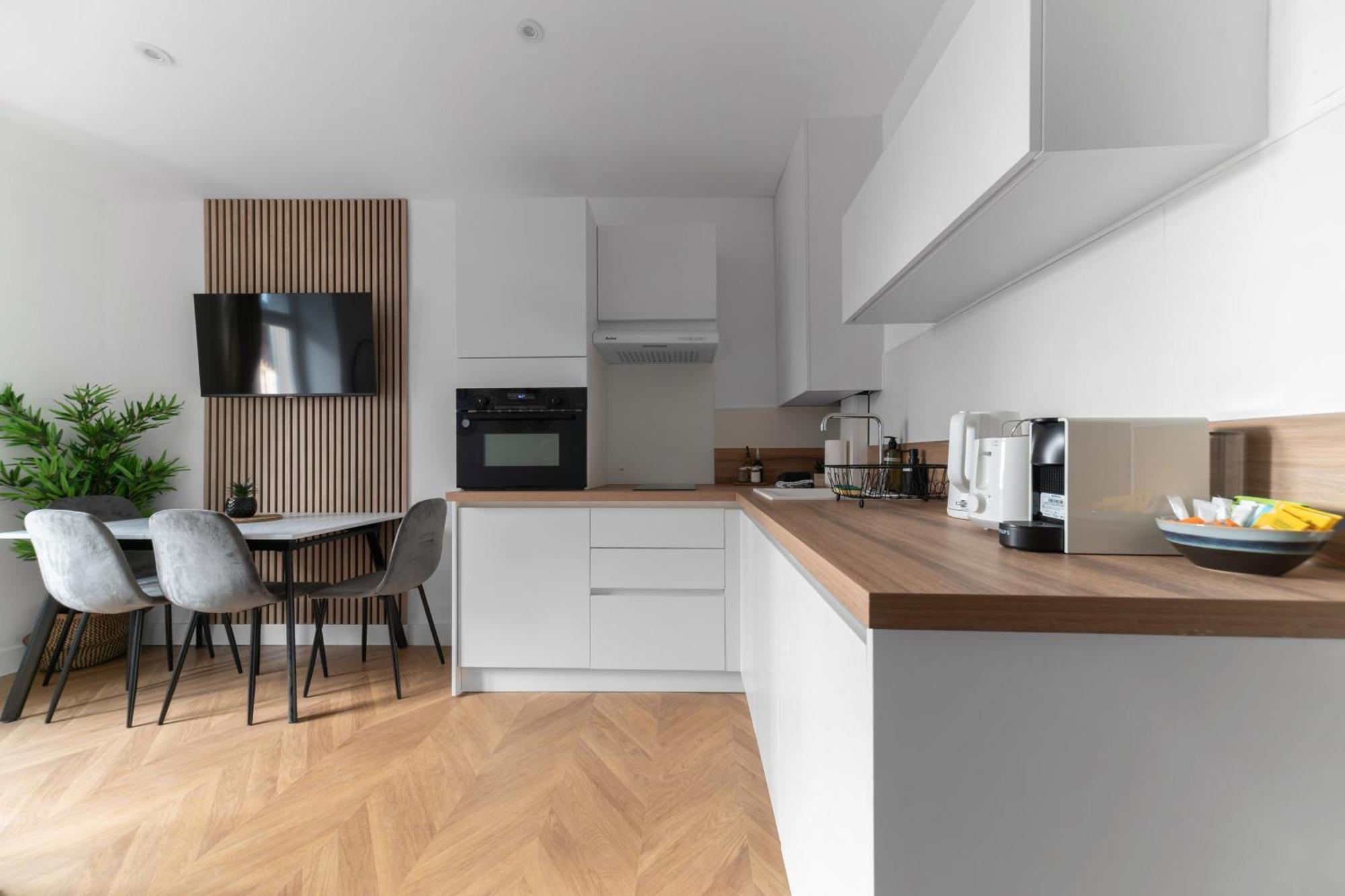 Residence Serbie - Appartements Design Et Climatises En Centre Ville Vichy Esterno foto