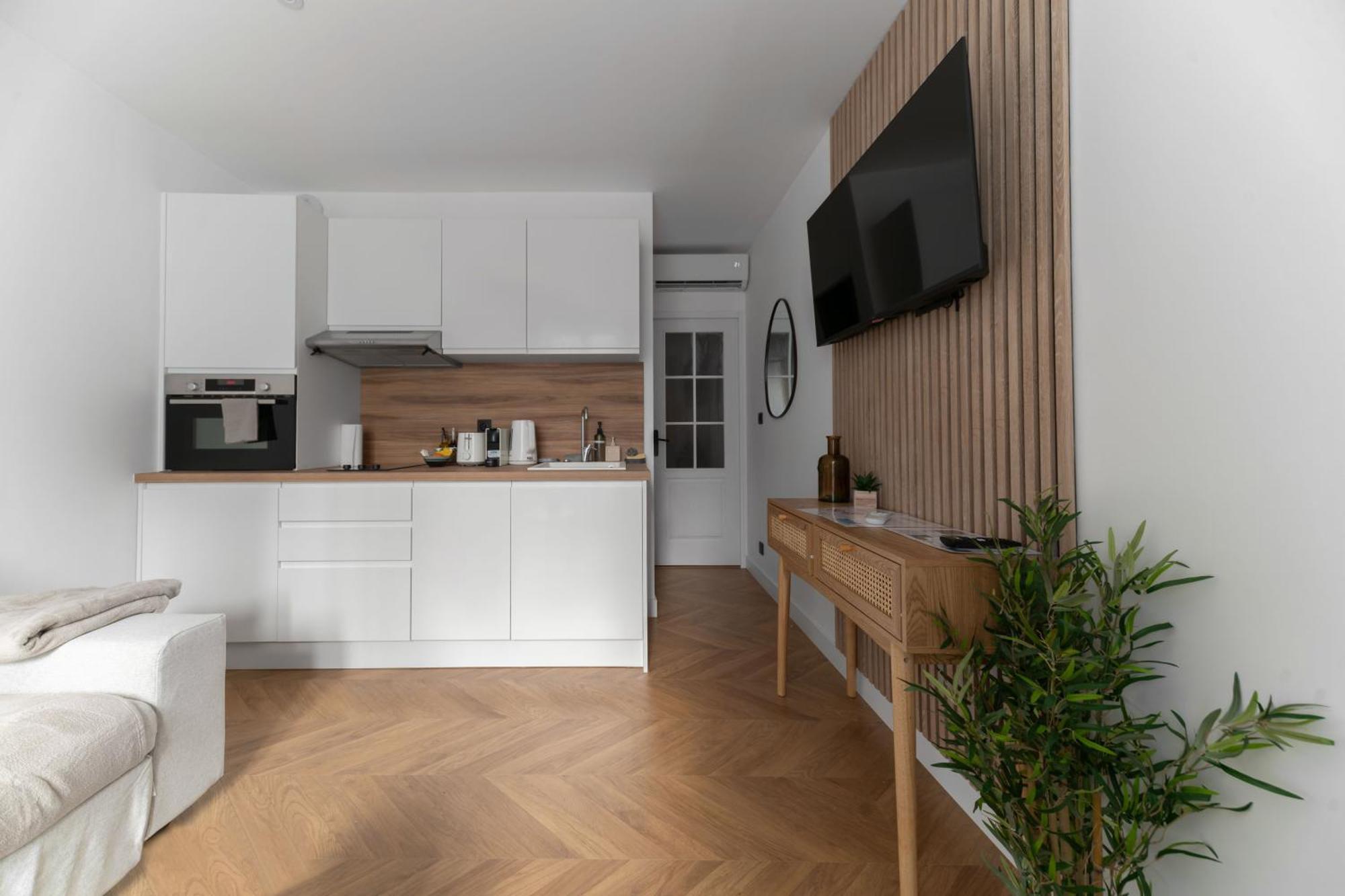 Residence Serbie - Appartements Design Et Climatises En Centre Ville Vichy Esterno foto